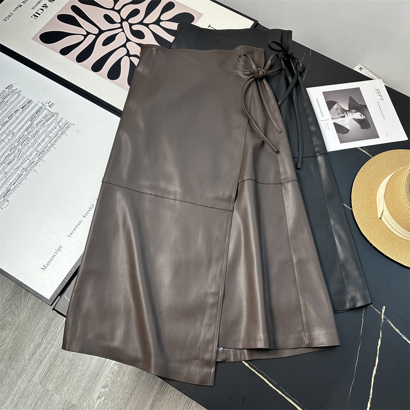 一片式a字裙皮裙设计感系带高腰