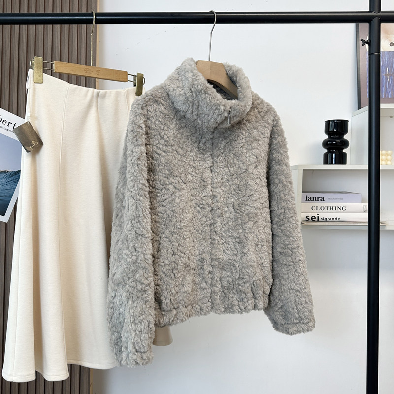 羊羔毛仿皮草立领皮毛一体外套