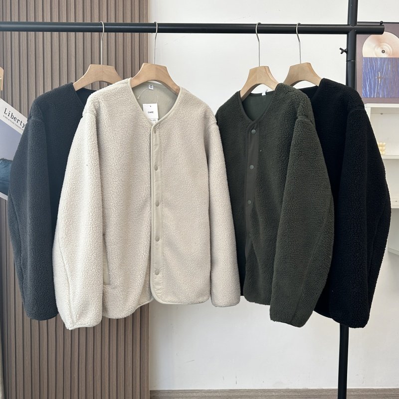 防风仿羊羔绒摇粒绒纽扣拼色开衫
