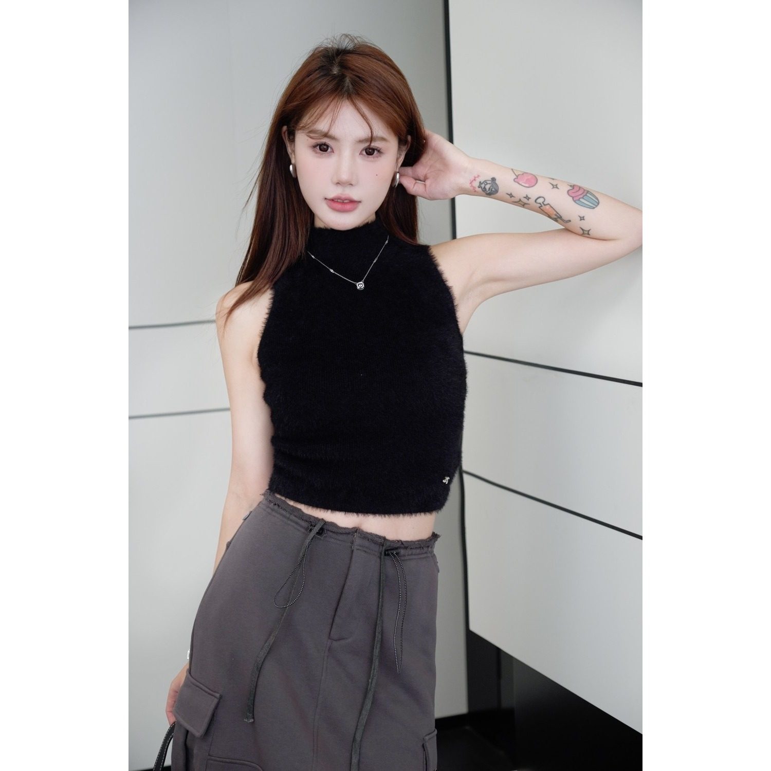 【先用后付】 爆款圆领简约显瘦百搭短款背心打底针织网红学院女,女装/女士精品,毛针织衫,淘宝优惠券,粉丝福利购,淘宝优惠卷