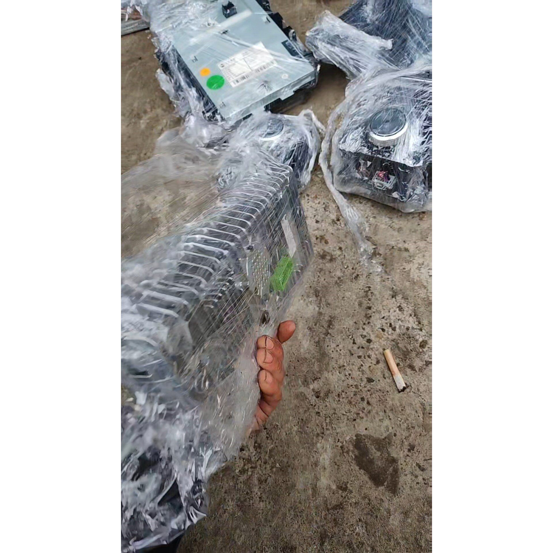 【议价产品】荣威混动ei6   多媒体主机,多媒体屏幕,仪表显示屏,