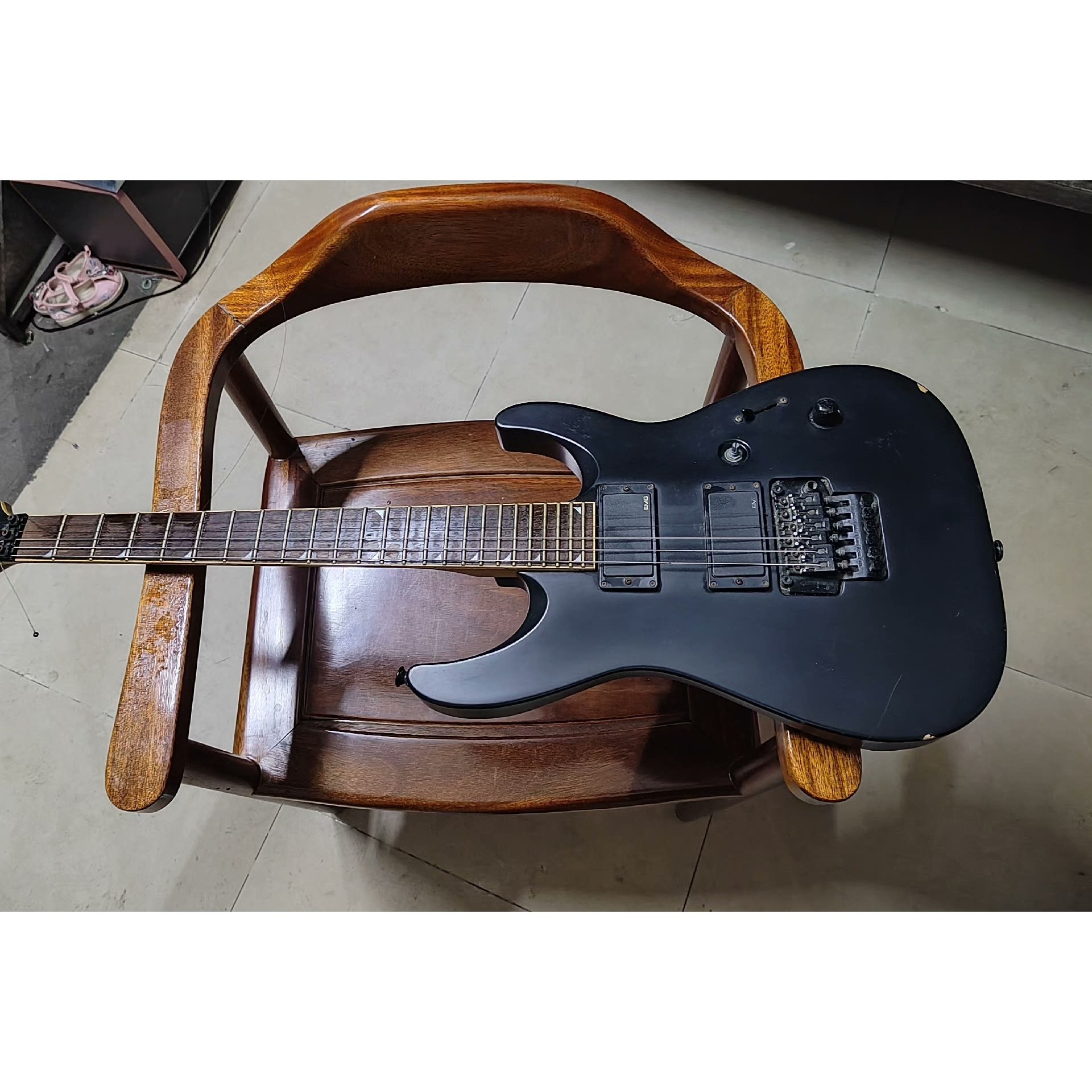 【议价产品】Jackson 电吉他,成色如图,吉他少了个旋钮,机子需要