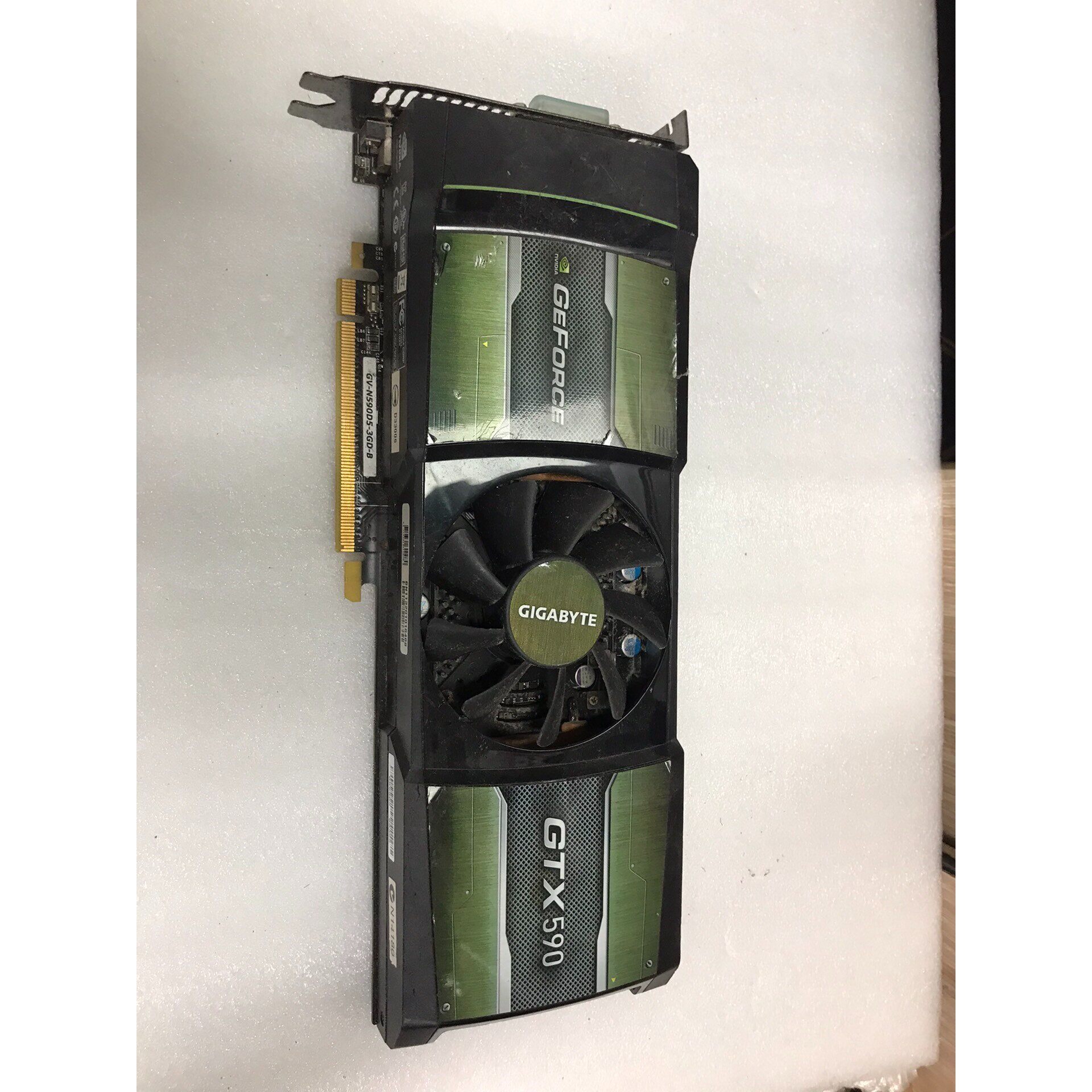 【议价产品】收藏卡:GTX590 D5 3G.品相还好,懂货的来,小询价