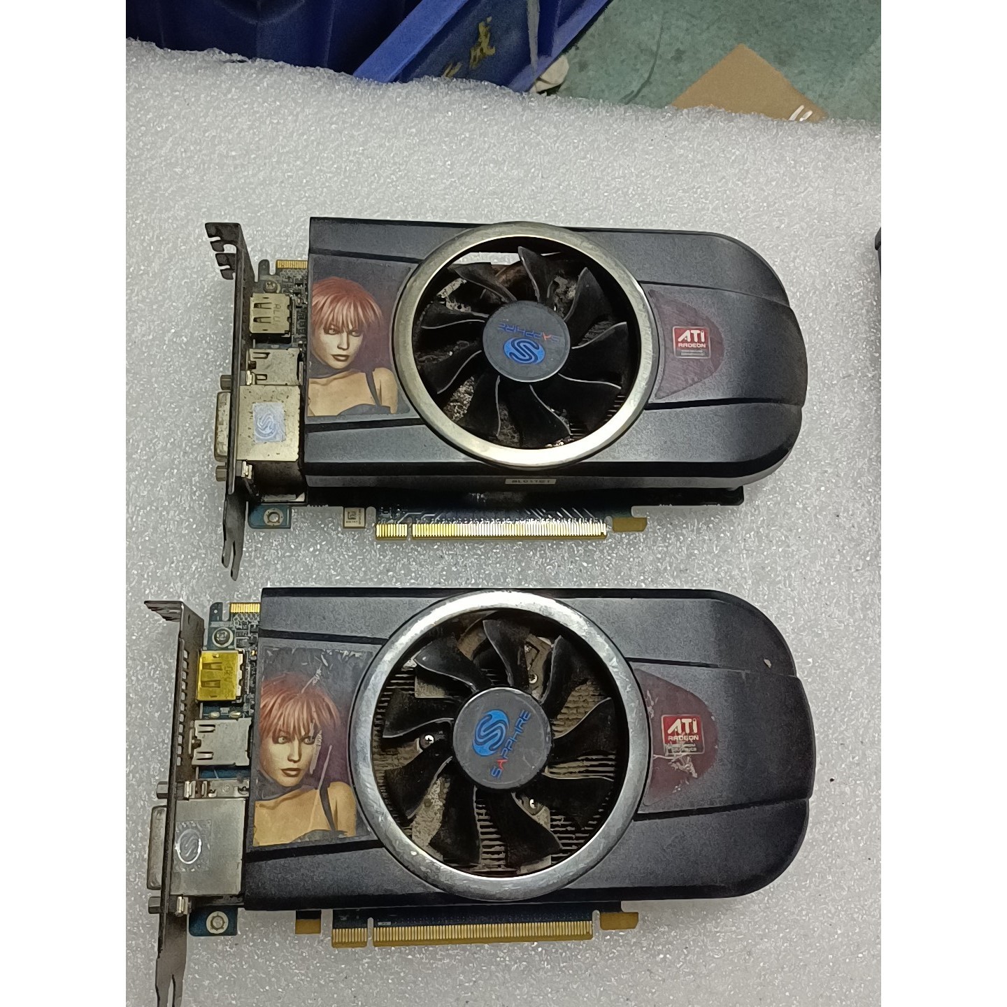 【议价产品】蓝宝石HD5770 1G DDR5 拆机出来的,如图所示,两询价