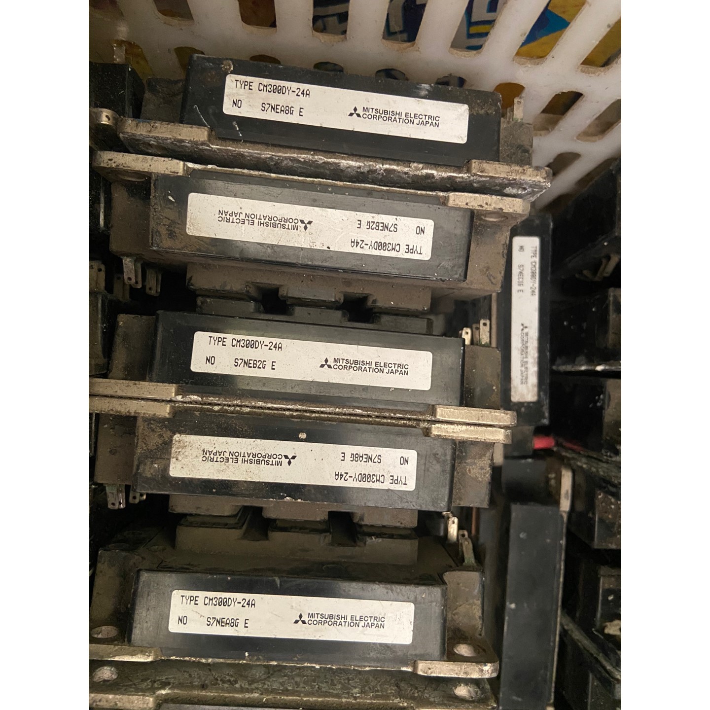 【议价产品】CM300DY-24A/CM400DY-24A 三菱IGBT询价