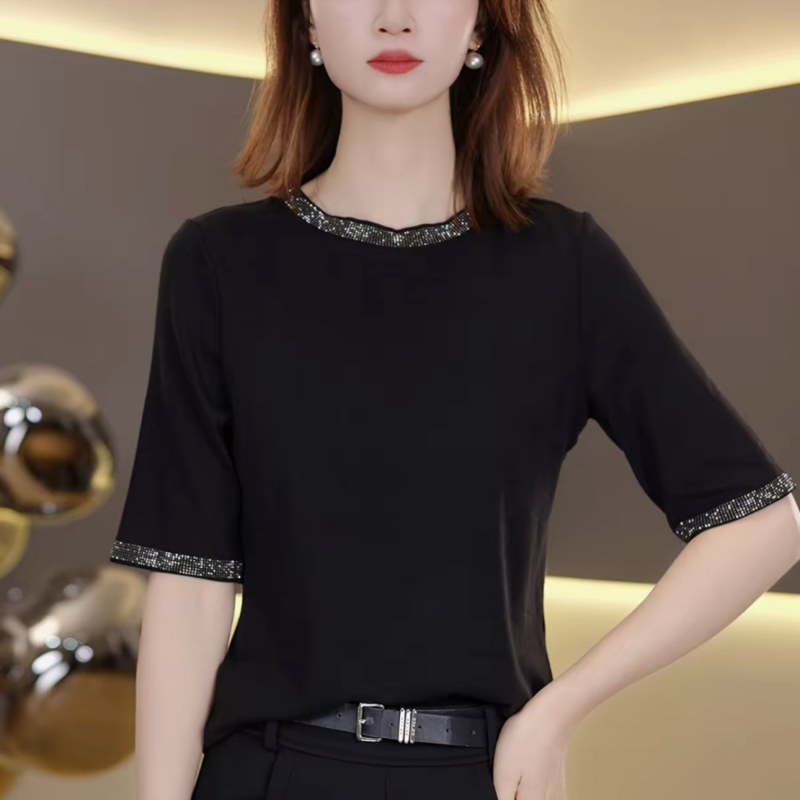 时尚圆领烫钻纯色韩版t恤