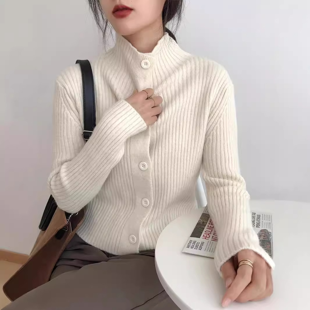 韩系半高领气质温柔针织