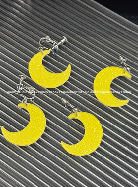 原宿风可爱梦幻美少女战士月亮耳钉个性百搭耳饰耳夹