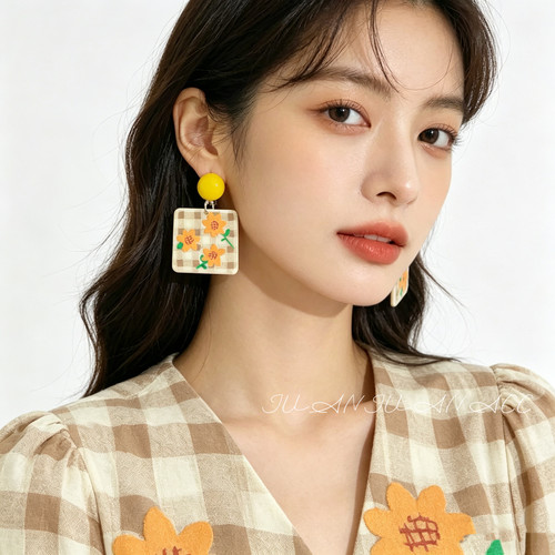 夏季亚克力耳环女夸张欧美设计感艺术彩绘黄色花朵耳钉耳饰