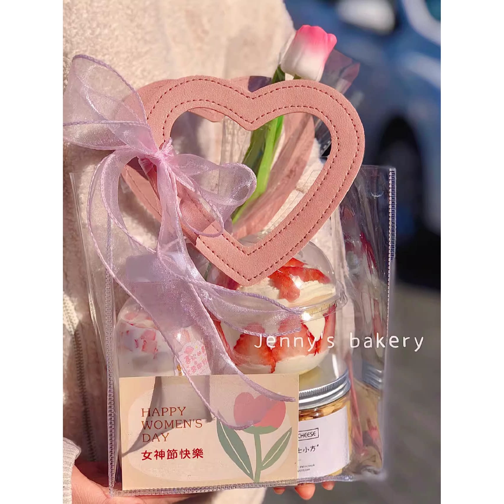 38女神节伴手礼蛋糕甜品手提袋三八女王节郁金香花束礼品袋包装袋