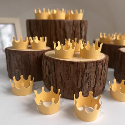 迷你金色小皇冠帽子插件