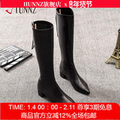 hunnz新款 真皮加绒粗跟长筒骑士靴女高跟显瘦后拉链尖头高筒长靴
