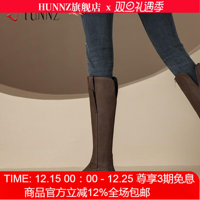 粗腿大筒围低跟方头高筒骑士靴