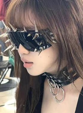 欧美搞怪暗黑恶魔铆钉太阳眼镜女