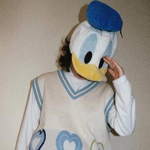 童年经典 扮拍照用品 唐老鸭帽子软萌卡通秋冬毛绒帽可爱道具搞怪装