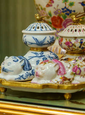 卡斯特兰欧式香炉田园风青花瓷猫咪香炉客厅书房铜配瓷摆件C6122