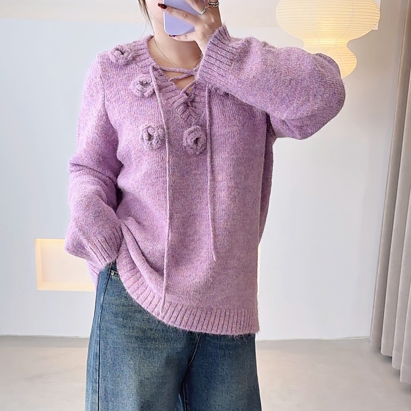 2025毛衣女秋冬大码女装胖妹妹200斤气质花朵系带v领上衣f618