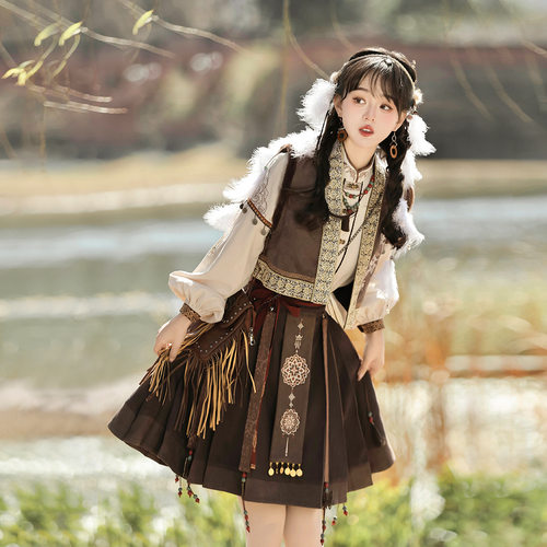 倚梦阁原创设计弥烟汉服女中国风改良汉元素马甲衬衣半裙套装8992