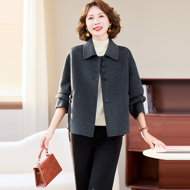 卡若维娅羊毛大衣女双面呢子外套