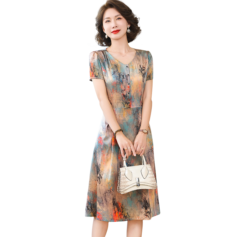卡若維婭高端真絲連衣裙女夏季中長(zhǎng)款收腰桑蠶絲裙子顯瘦印花短袖