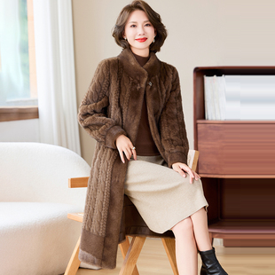 卡若维娅貂绒大衣女2025秋冬季仿水貂皮毛一体外套黑色中长款皮草