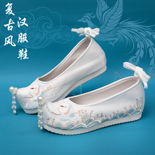 【云鹤】汉服鞋子女古风秋季配古代汉鞋内增高古装淡雅明制绣花鞋