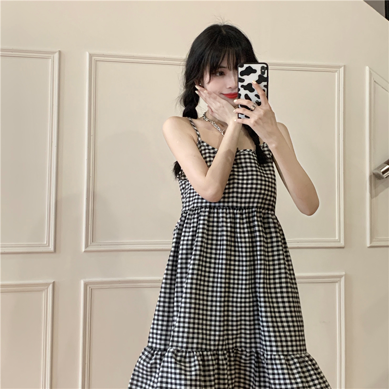 Real price French niche lattice suspender dress summer sweet first love is slim mid long skirt