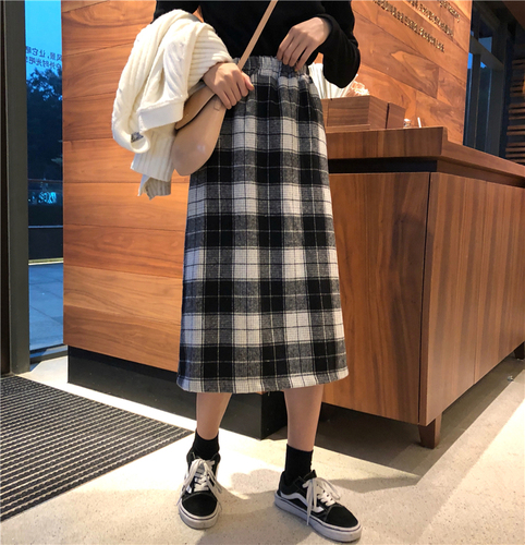 Real-price INSS super-hot Wool Plaid high waist mid-long half-length skirt has been detected in small video