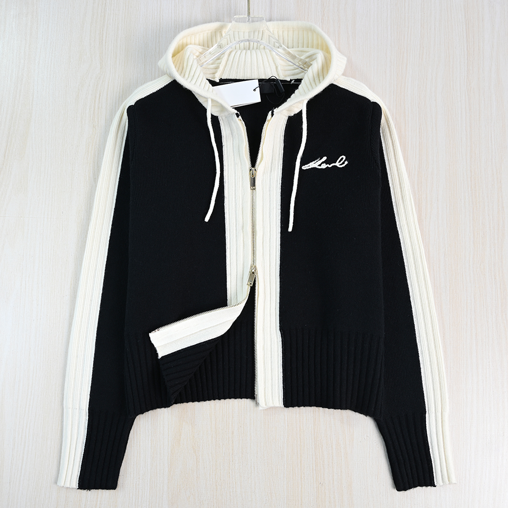 思琪女装 2511/03 美系K尔绵羊毛混纺撞色连帽长袖针织拉链开衫