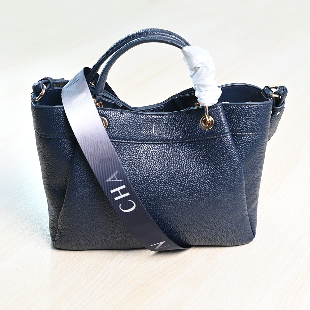 思琪好货261/12时尚软皮质磁吸扣字母肩带单肩斜跨手提包,箱包皮具/热销女包/男包,托特包,淘宝优惠券,粉丝福利购,淘宝优惠卷