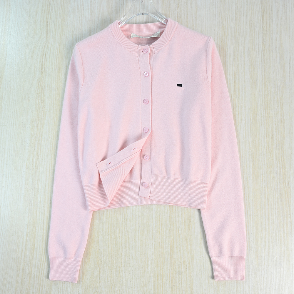 小清新刺绣logo圆领短款针织开衫