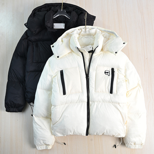 厚实蓬松保暖连帽休闲棉衣棉服