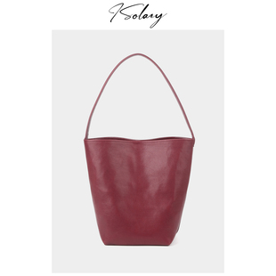 isolazy/”红福桶”头层水晶植鞣牛皮单肩水桶包