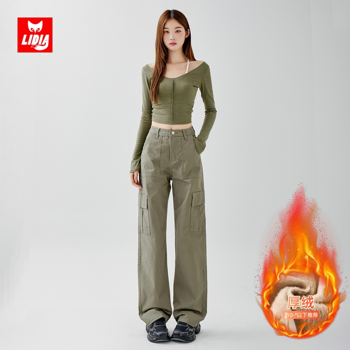 美式工装直筒牛仔裤女秋冬2025新款高腰宽松显瘦多口袋加绒阔腿裤