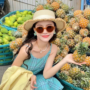 毛边草帽女夏海边平顶防晒遮阳帽沙滩渔夫帽子海边拍照草编编织帽