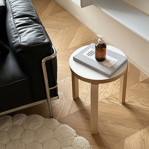 美之趣设计师凳子北欧经典餐椅子ins中古实木artek家用stool60