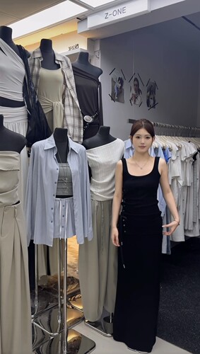 Z-ONE十三行26夏季新款韩版绑带显瘦背心上衣+高腰半身裙两件套女