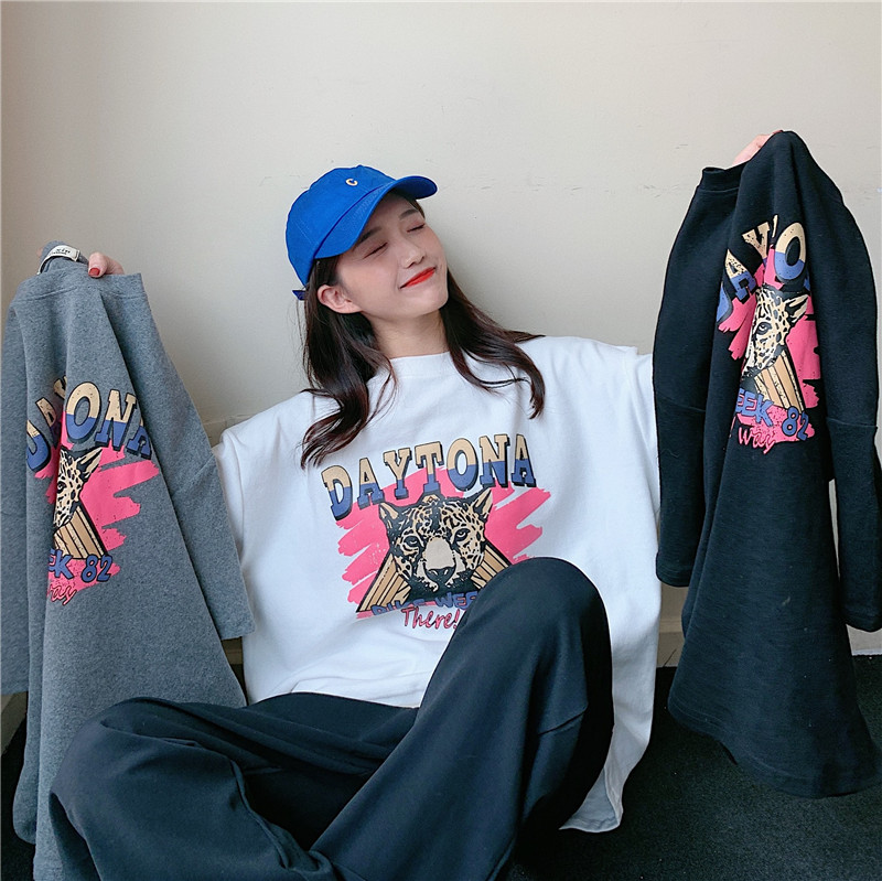 Guantu 2021 new Korean loose medium length cartoon printed round neck short sleeve T-shirt for women