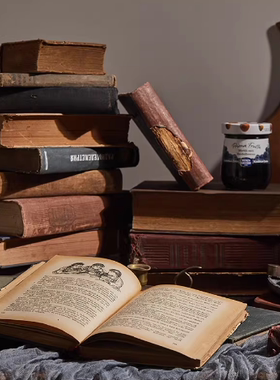 复古外文旧书二手古董书书房咖啡馆家居饰品摆件摄影道具拍照背景