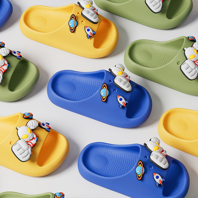 儿童拖鞋男童防滑夏季2025新款小孩洗澡室内家居卡通奥特曼凉拖鞋