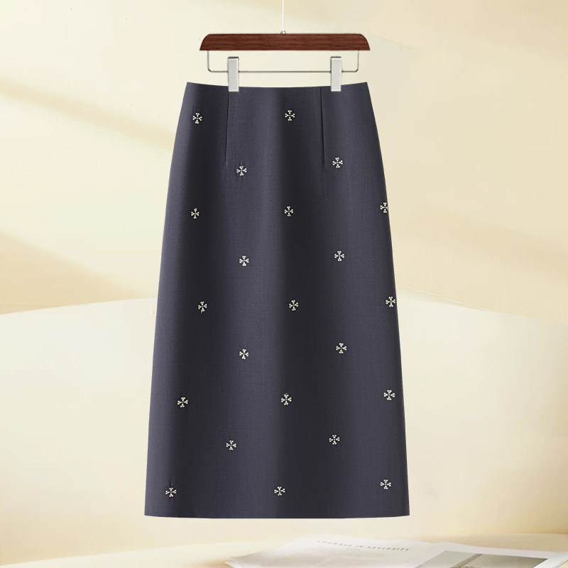 设计感小众刺绣西装半身裙女春款高腰包臀显瘦直筒裙中长款半身裙