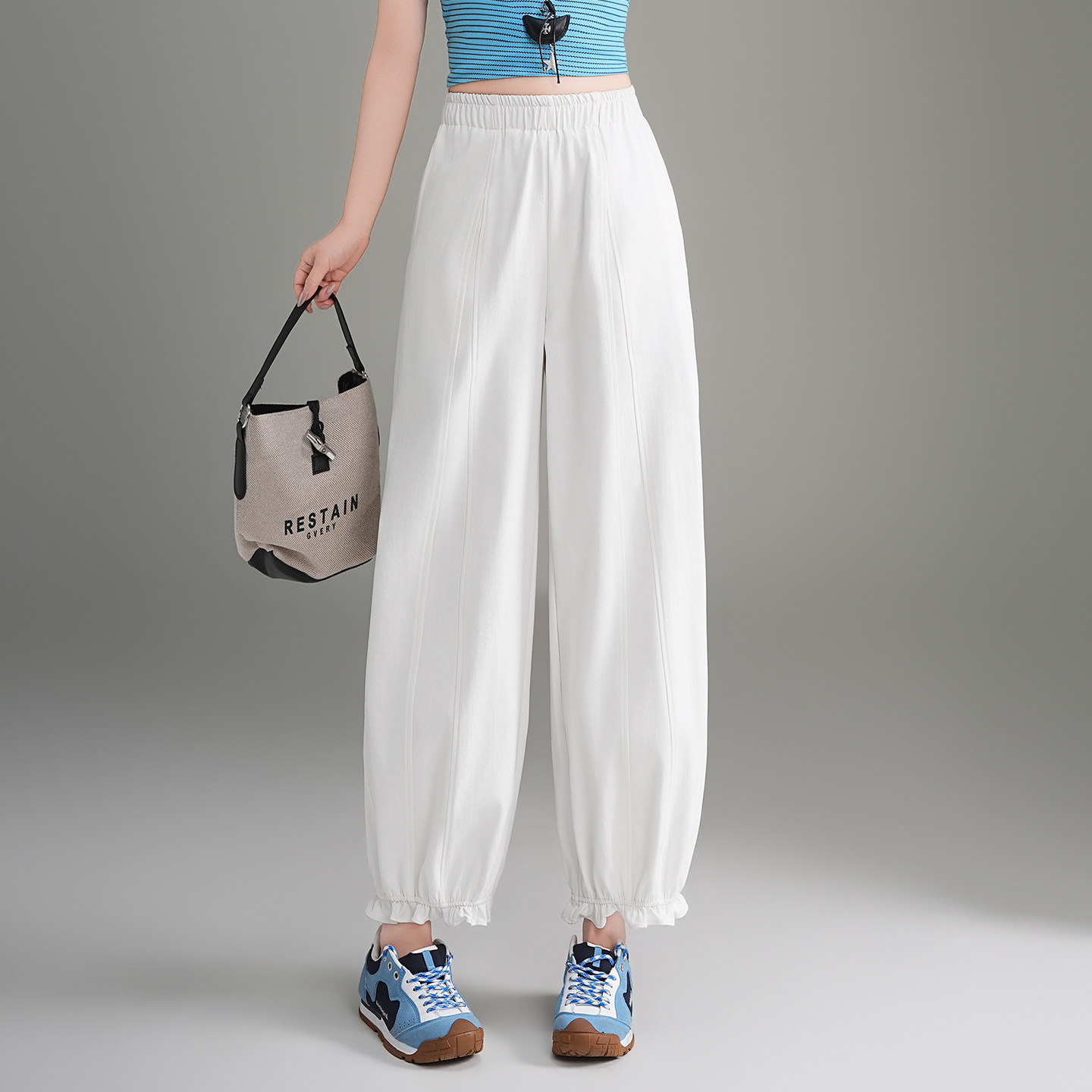 白色花边灯笼裤女春夏季2026年新款高腰宽松休闲九分花苞阔腿裤子