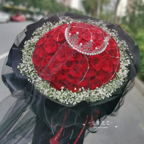 江苏省徐州市云龙区鼓楼区泉山区鲜花店同城配送生日99朵玫瑰花束
