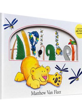 Matthew Van Fleet Alphabe 字母操作书 英文原版 精装 动物操作书系列纸板书 进口童读物 低幼亲子趣味启蒙认知触摸游戏书 3