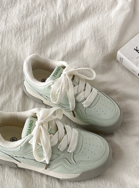 喜叔小众设计薄荷绿板鞋女2025新款秋冬百搭厚底德训鞋休闲运动鞋