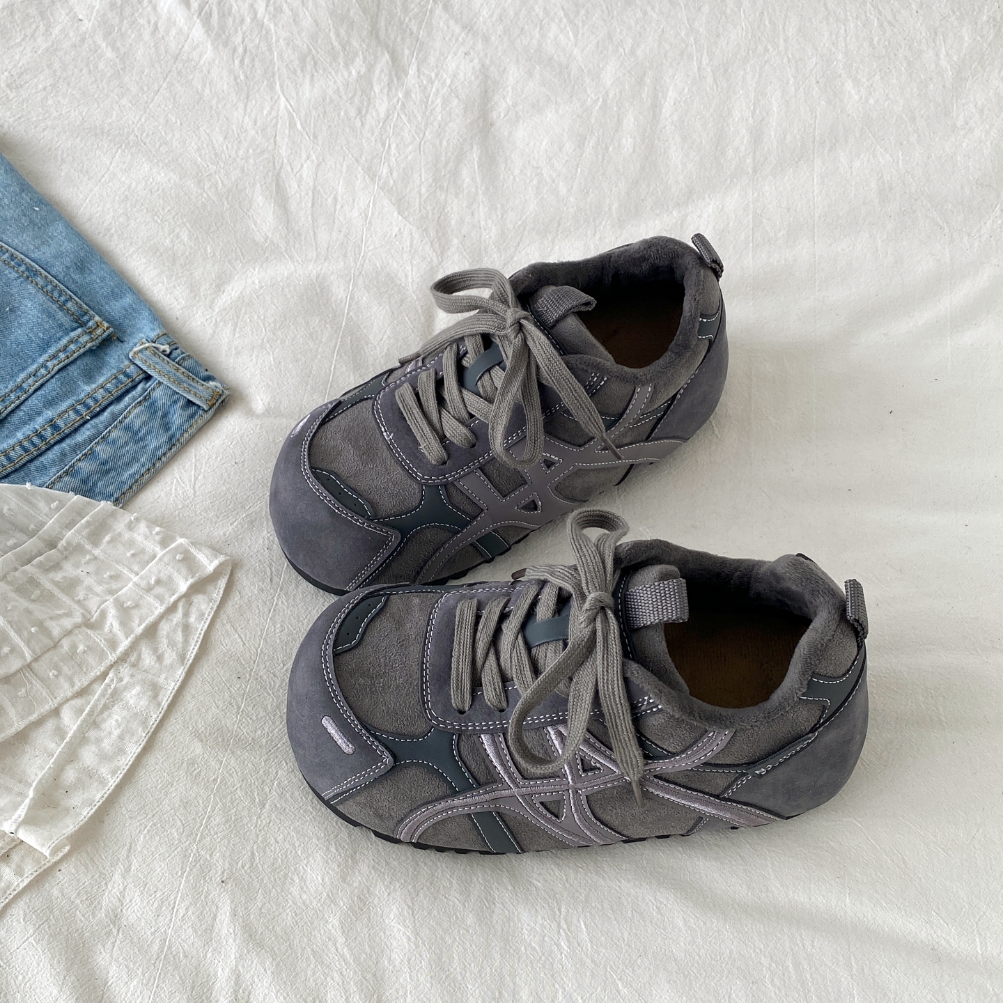 丑萌小众加绒德训鞋厚底大头棉鞋