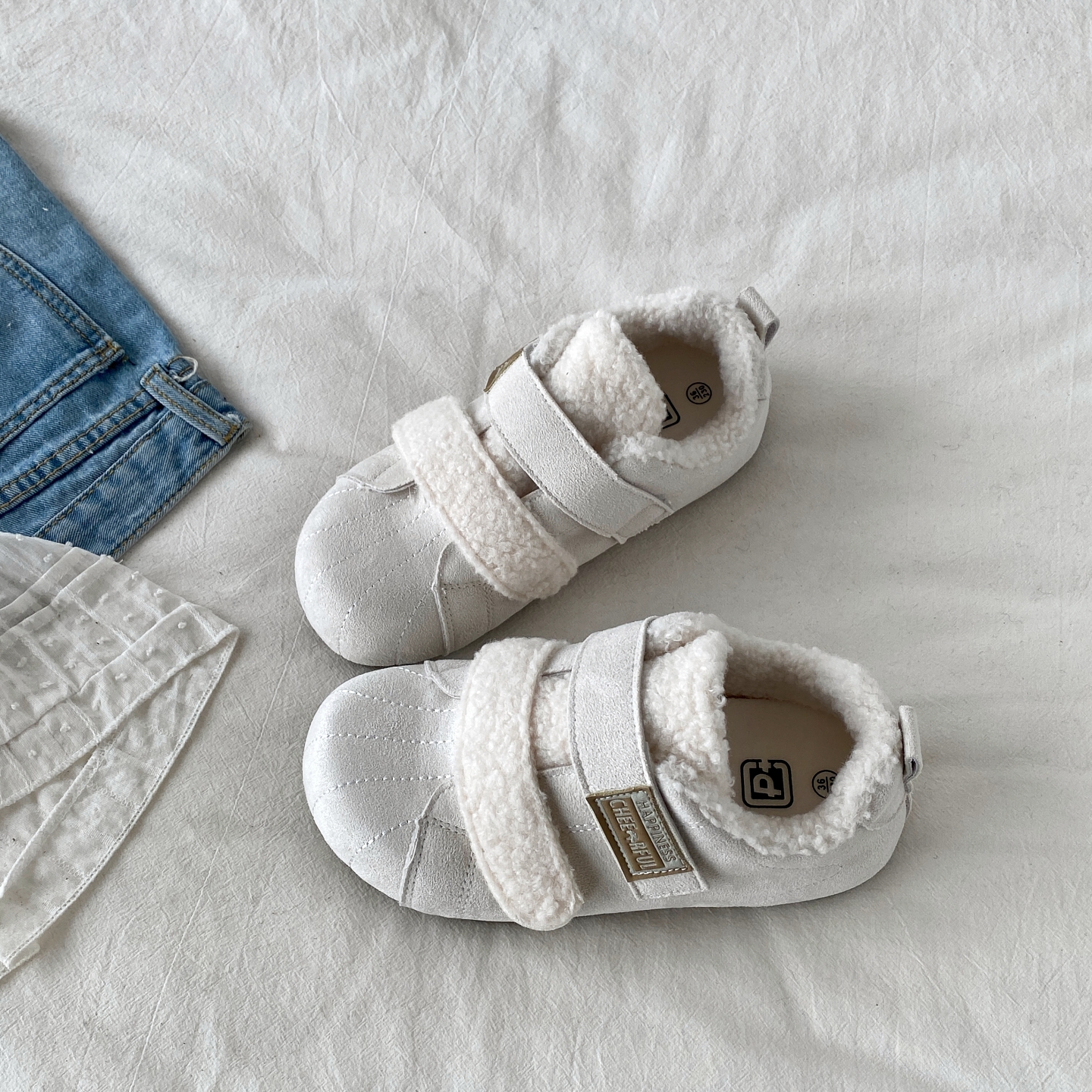 保暖加绒魔术贴小白鞋毛毛棉鞋子