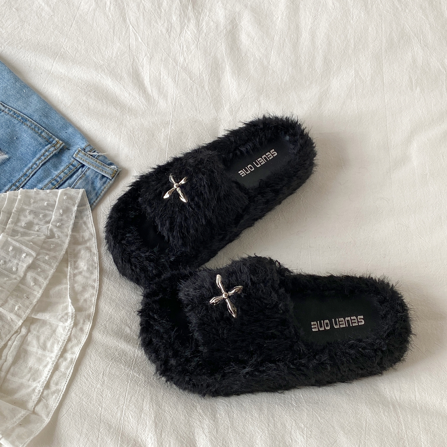 网红厚底十字花毛毛拖鞋棉拖鞋潮