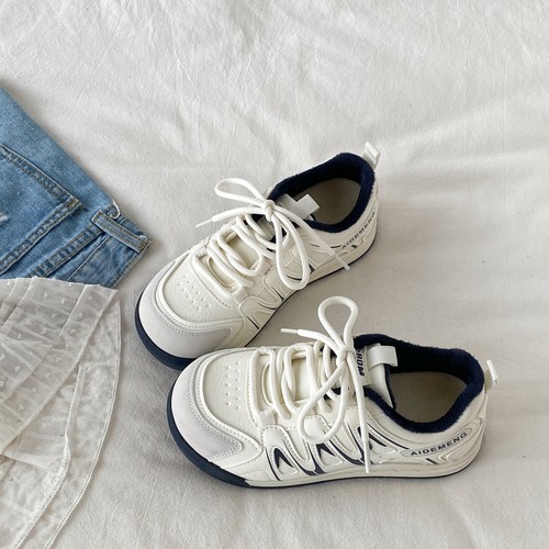 丑萌厚底加绒保暖小白鞋韩系板鞋