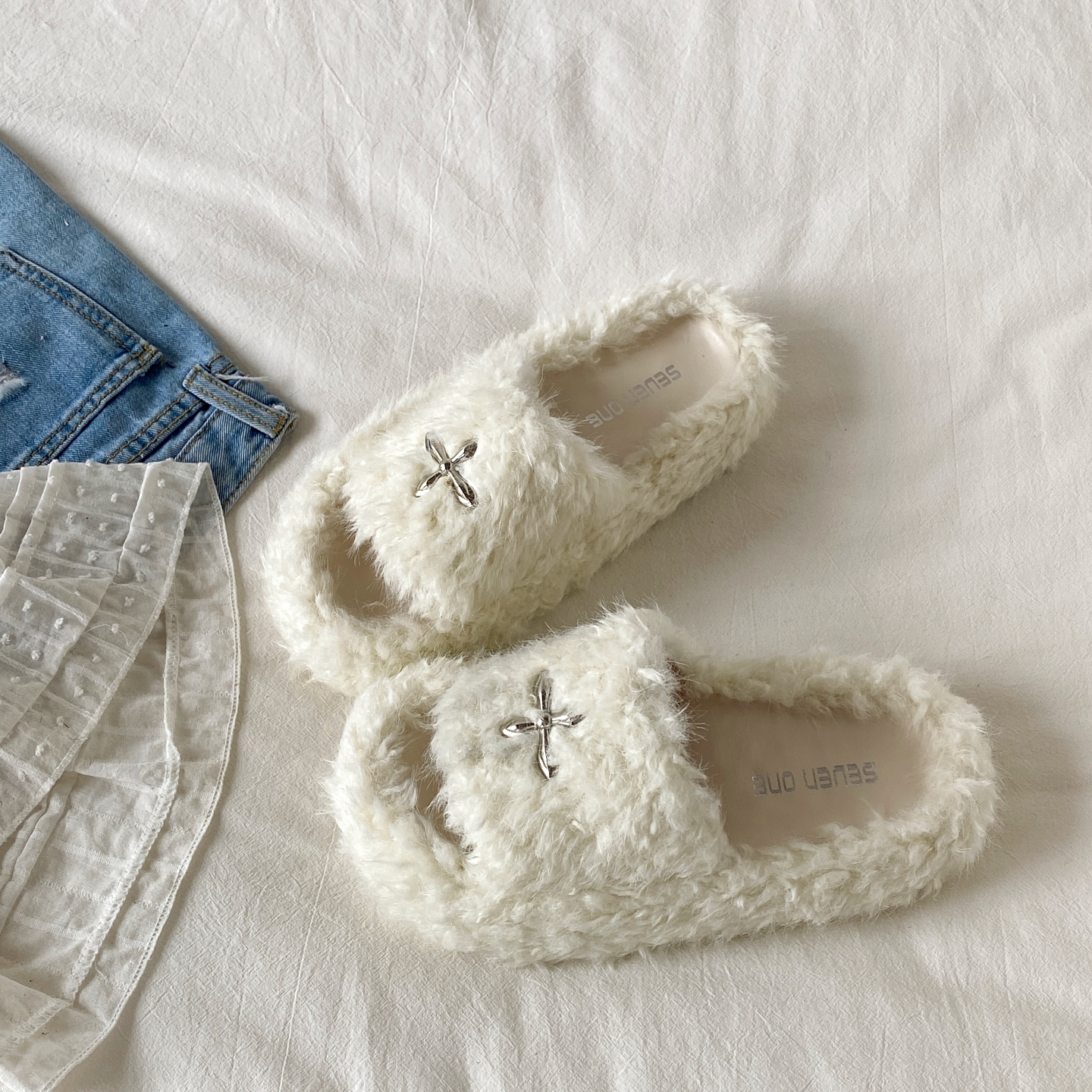 爆款十字花毛毛拖鞋外穿棉拖鞋